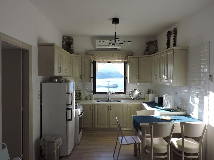 Annissa Appartment Kárpathos Eksteriør bilde